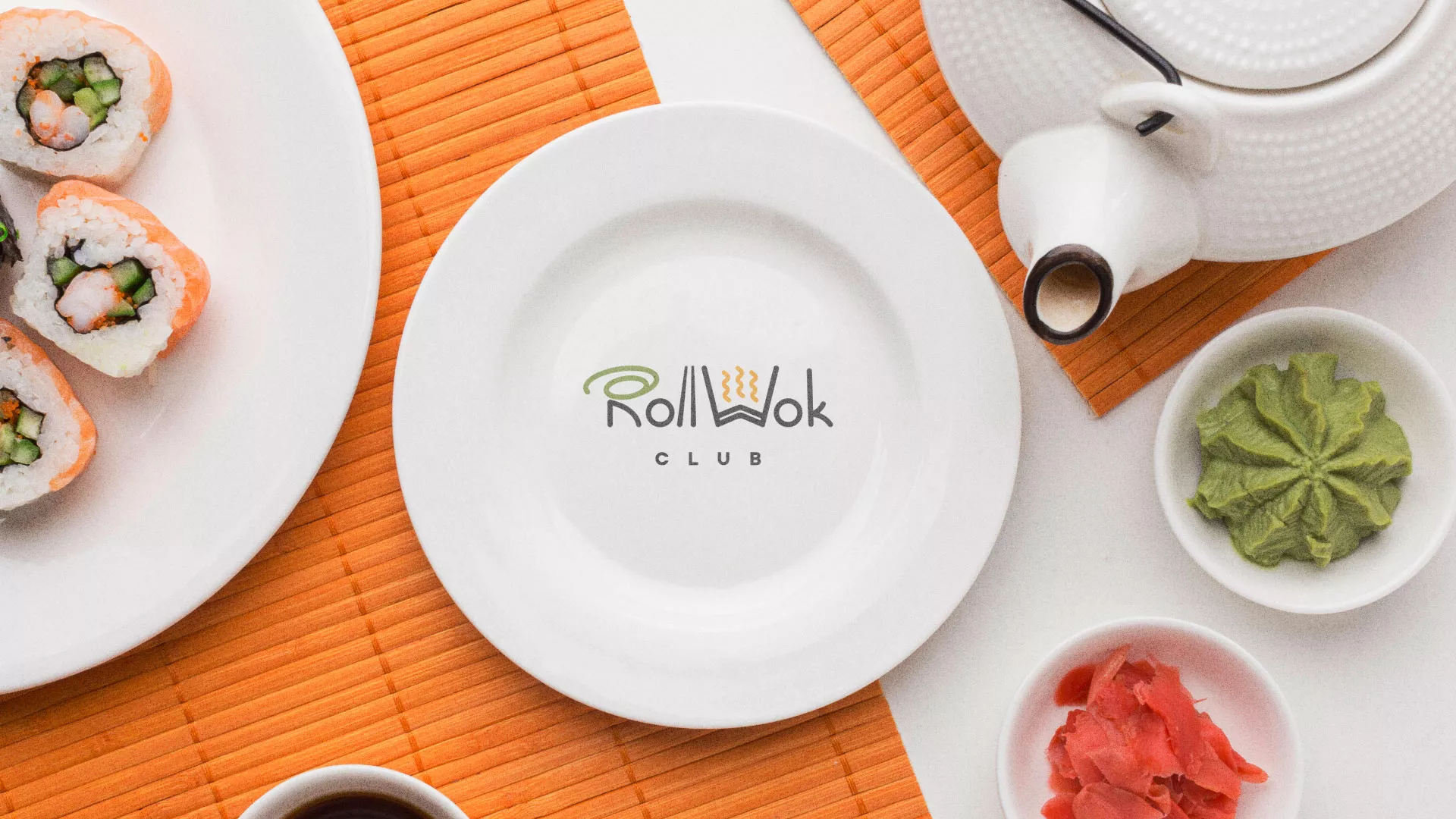 Разработка логотипа и фирменного стиля в Бокситогорске для суши-бара «Roll Wok Club»